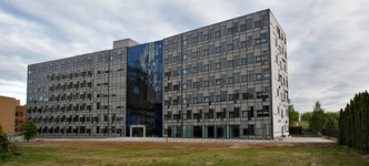 Siedziba Instytutu Podstawowych Problemów Techniki Polskiej Akademii Nauk w Warszawie